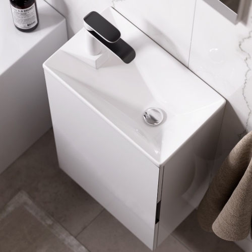 accent_40_w_basin1